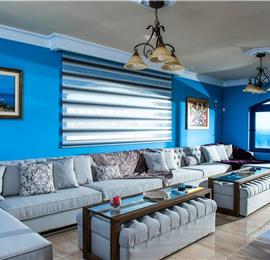 6 bedroom luxury villa with pool near Agia Pelagia, sleeps 12